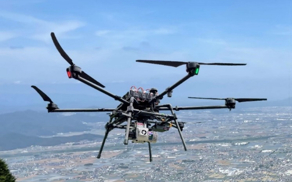 UAVレーザ計測の様子